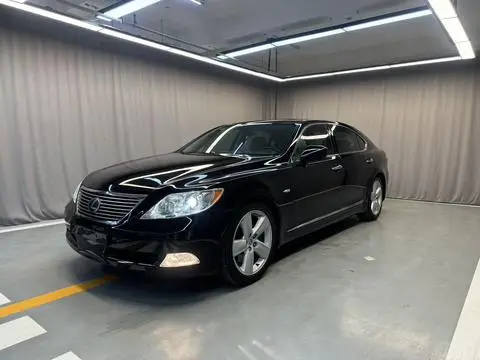 Lexus LS 2006