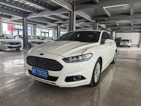 Ford 蒙迪欧 2013