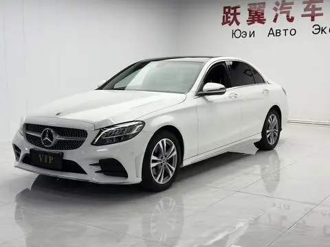 Mercedes-Benz C-Class 2021