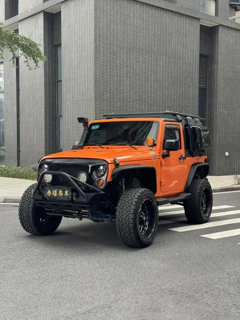 Jeep 牧马人 2013 — фото 1