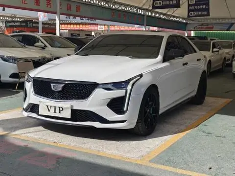 Cadillac CT4 2021