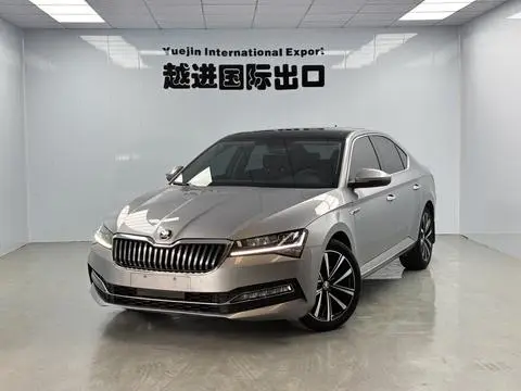 Skoda Superb 2023