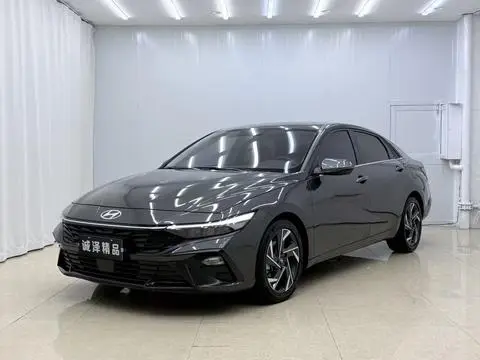 Hyundai Elantra 2023