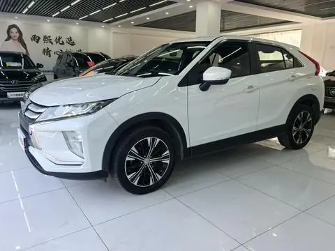 Mitsubishi 奕歌 2018