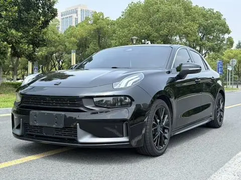 Lynk & Co 03 2020