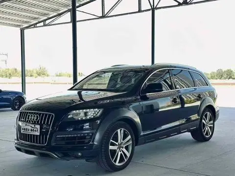 Audi Q7 2014 — фото 1