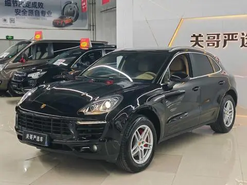 Porsche Macan 2016