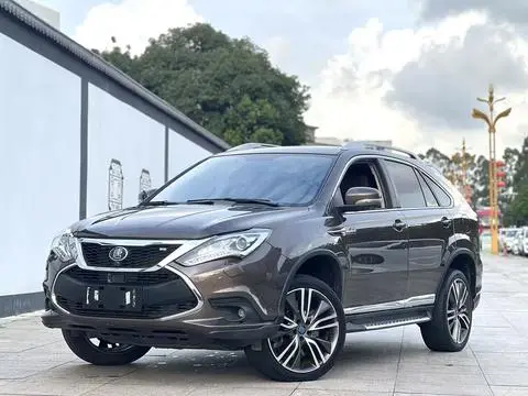 BYD Tang DM 2017