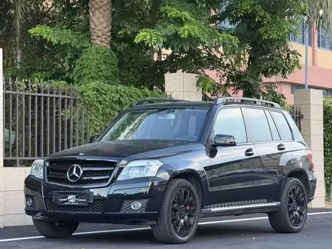 Mercedes-Benz GLK-Class 2011