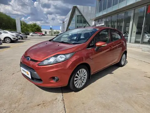 Ford 嘉年华 2011