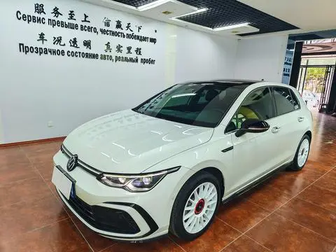 Volkswagen Golf 2023