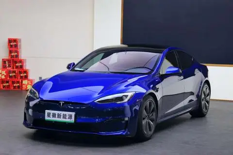 Tesla Model S 2023