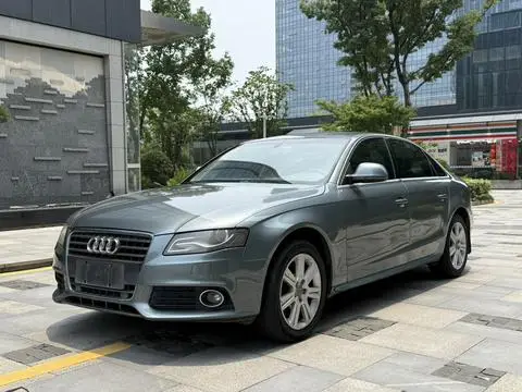 Audi A4L 2011