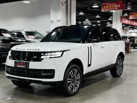 Land Rover 揽胜 2024 — фото 1