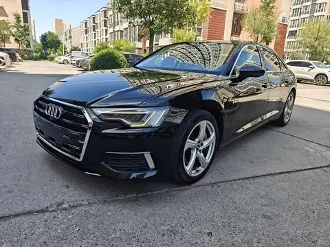 Audi A6L 2019 — фото 1