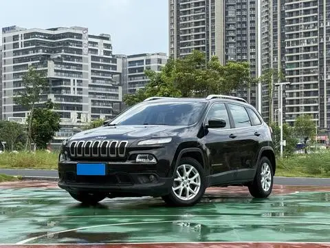 Jeep 自由光 2016