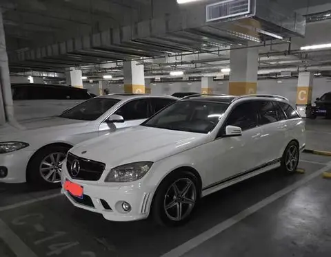 Mercedes-Benz C-Class 2010