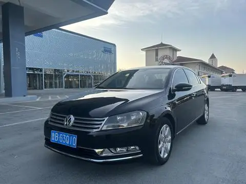 Volkswagen Magotan 2012