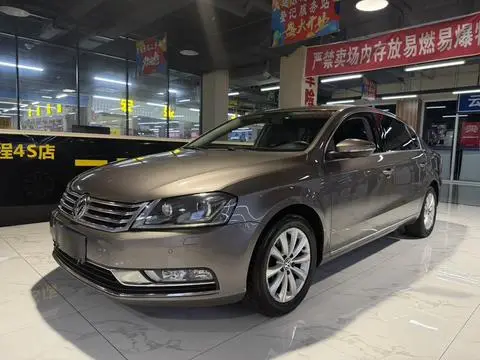 Volkswagen Magotan 2012