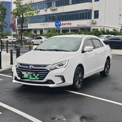 BYD 秦DM 2017