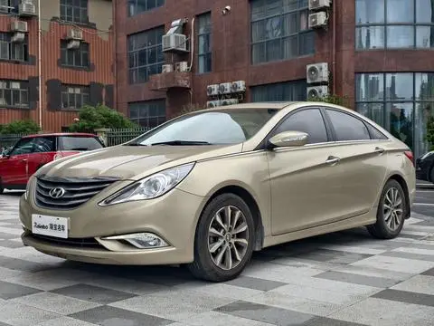 Hyundai 索纳塔八 2013
