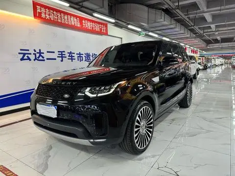 Land Rover Discovery 2017 — фото 1