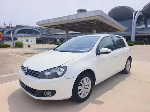 Volkswagen Golf 2010