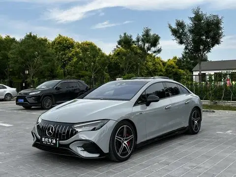 Mercedes-Benz EQE AMG 2023