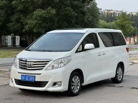 Toyota 埃尔法 2012