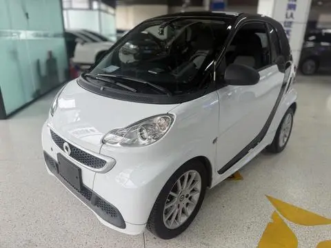 smart fortwo 2012
