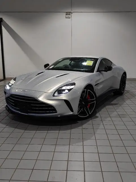 Aston Martin Vantage 2026