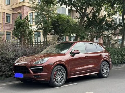 Porsche Cayenne 2012