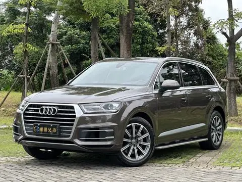 Audi Q7 2016