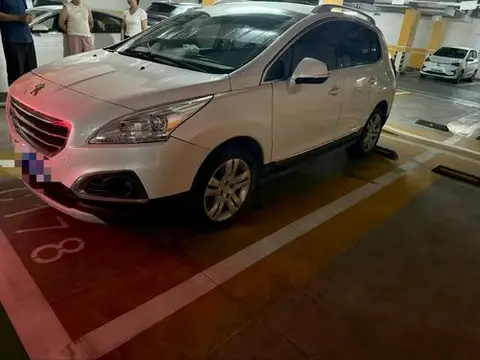 Peugeot 3008 2015