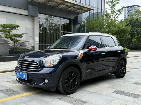 MINI COUNTRYMAN 2013