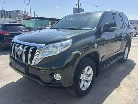 Toyota Prado 2016