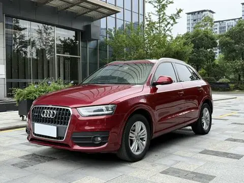 Audi Q3 2013 — фото 1