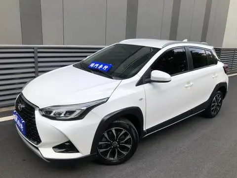 Toyota YARIS L 2020