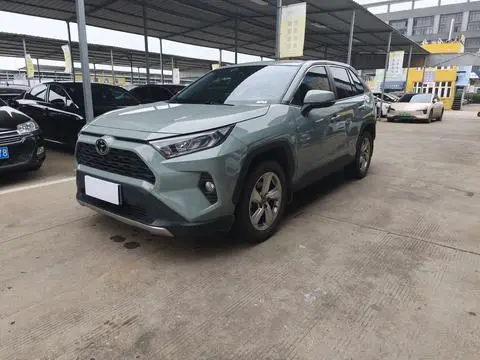 Toyota RAV4 2021