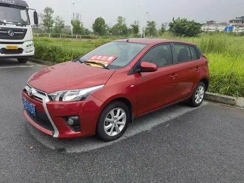 Toyota YARIS L 2014