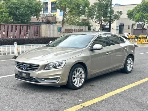 Volvo S60 2015