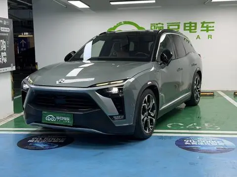 NIO ES8 2020