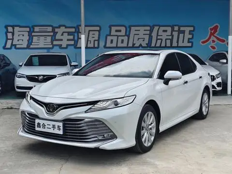 Toyota Camry 2019
