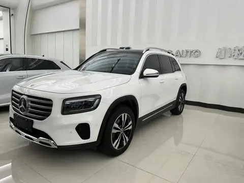 Mercedes-Benz GLB 2024