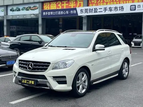 Mercedes-Benz M-Class 2012
