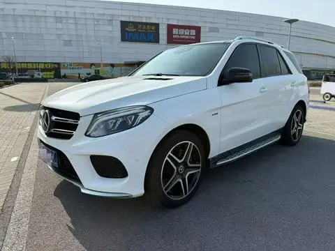 Mercedes-Benz GLE 2016