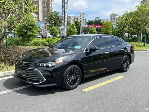 Toyota 亚洲龙 2019