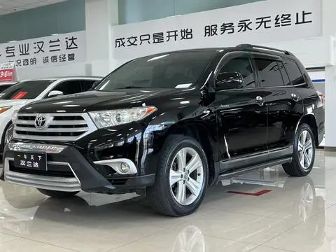 Toyota Highlander 2012 — фото 1