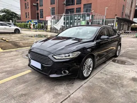 Ford 蒙迪欧 2013