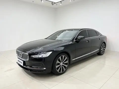 Volvo S90 2023